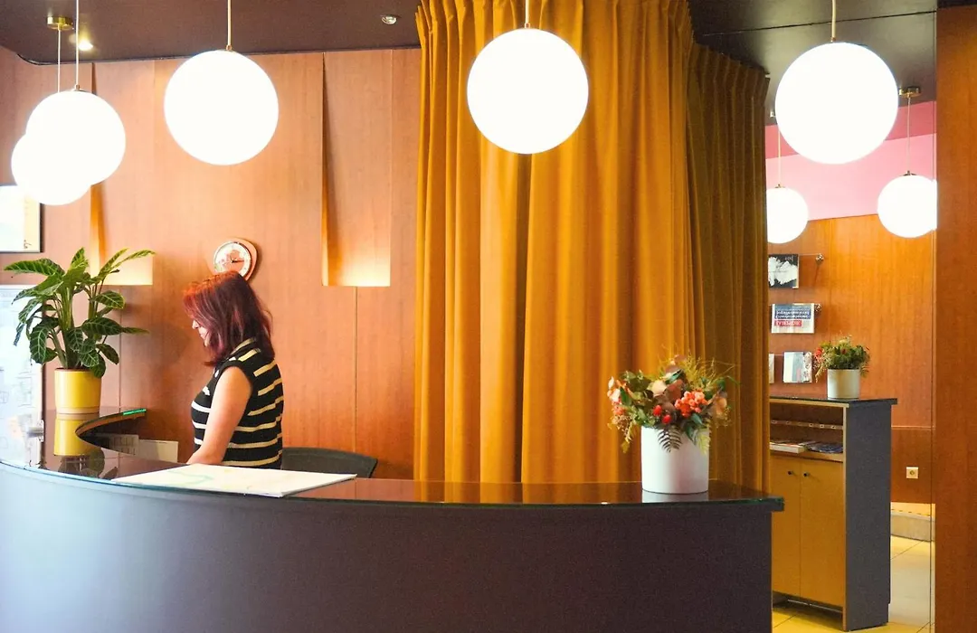 Hotel Ours Blanc - Victor Hugo-1